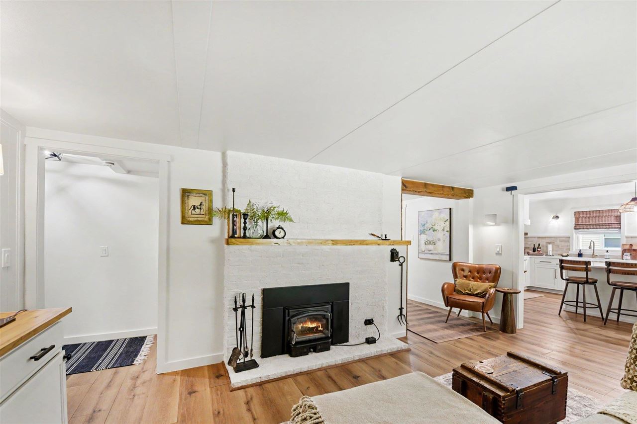 3327 Lynn Drive Indian River MI 49749
