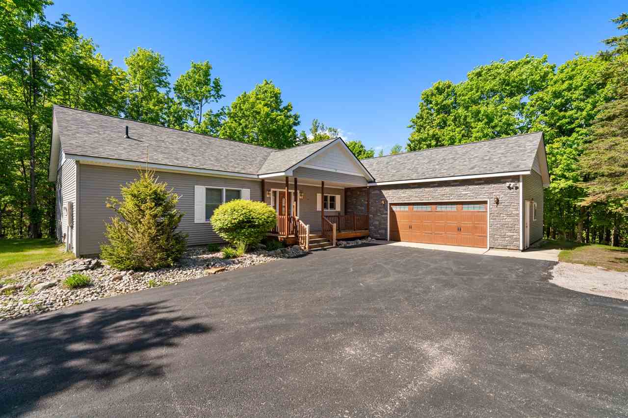 316 Foster's Woods Petoskey MI 49770