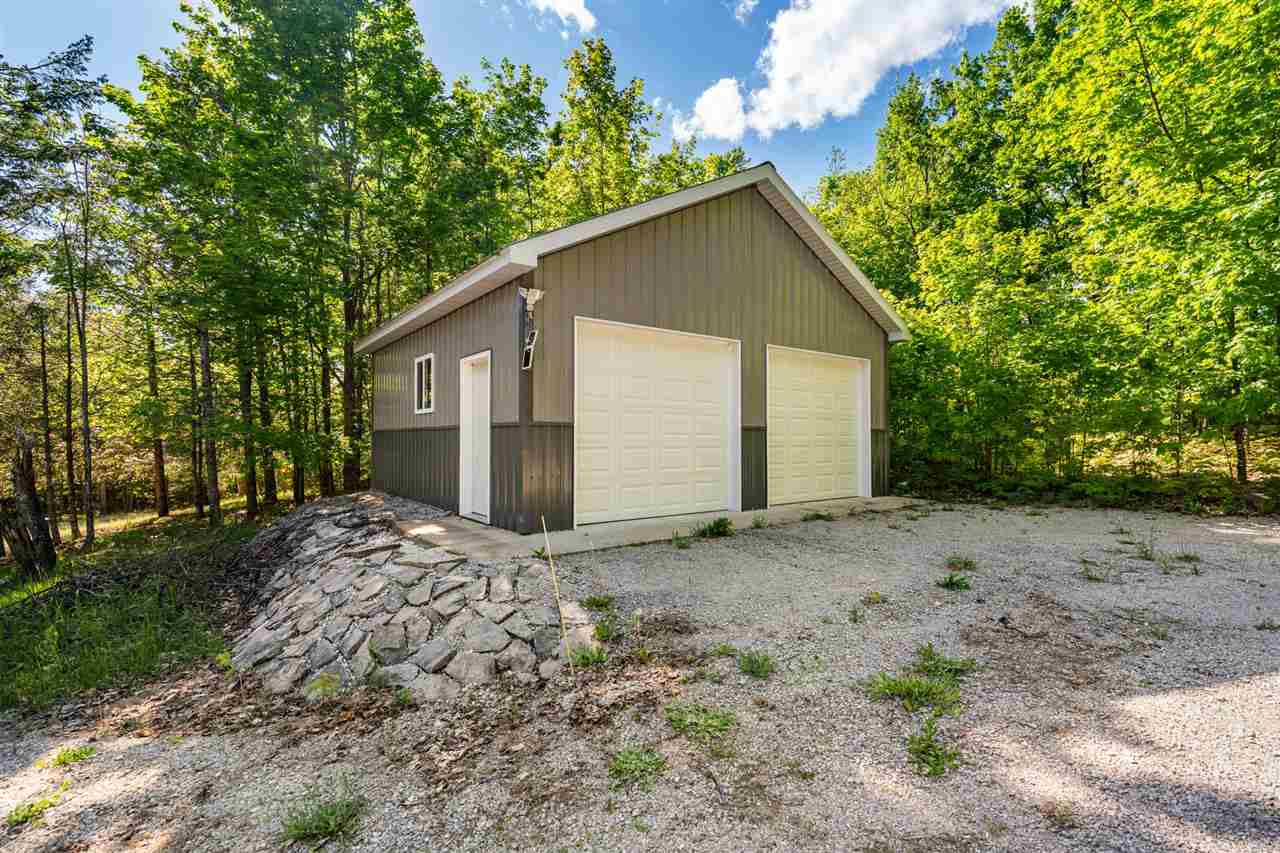 316 Foster's Woods Petoskey MI 49770