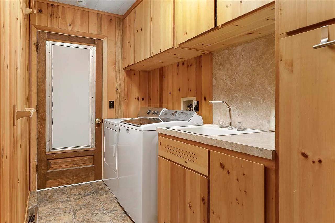 1717 Chippewa Beach Road Indian River MI 49749