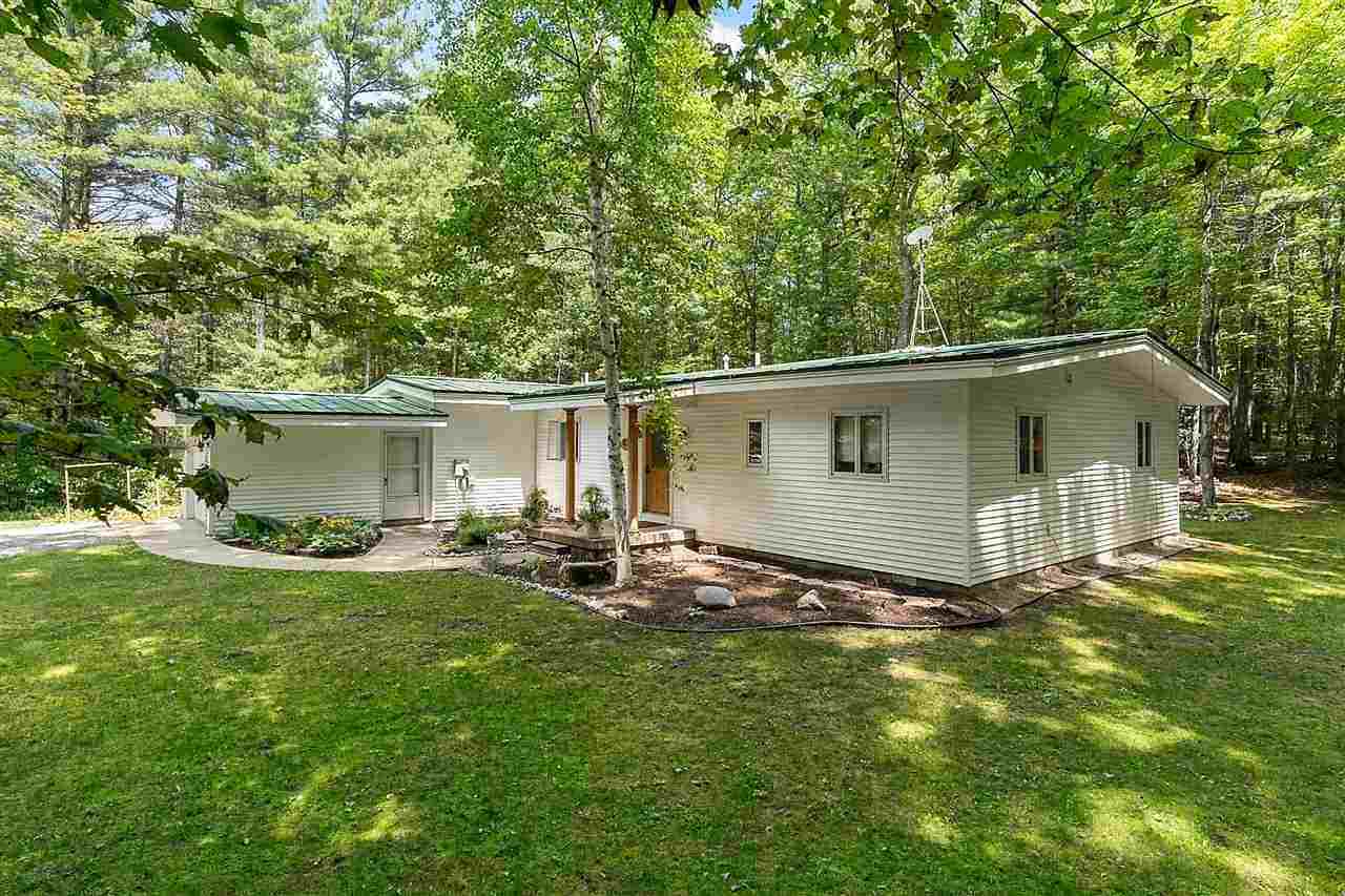 1717 Chippewa Beach Road Indian River MI 49749