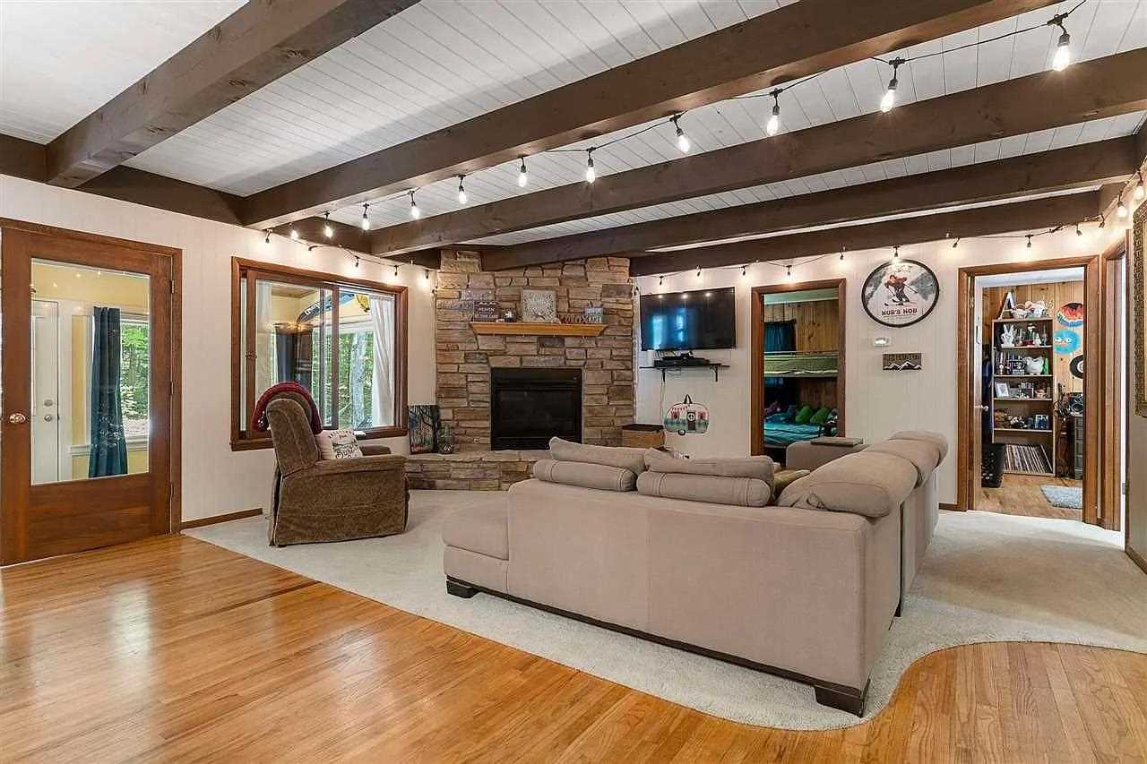1717 Chippewa Beach Road Indian River MI 49749