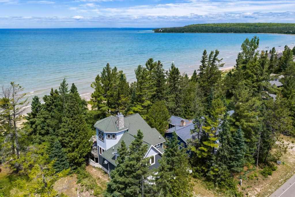 6497 E Wilderness Park Drive Mackinaw City MI 49701