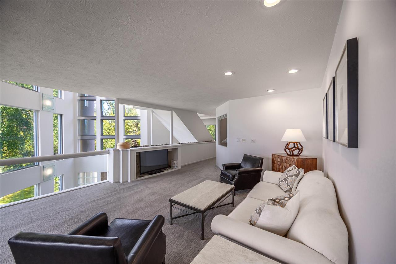 7857 Nine Mile Drive Charlevoix MI 49720