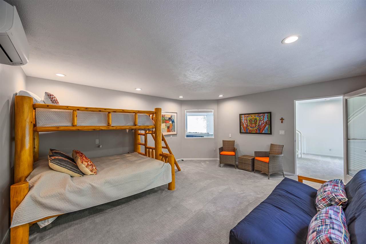 7857 Nine Mile Drive Charlevoix MI 49720