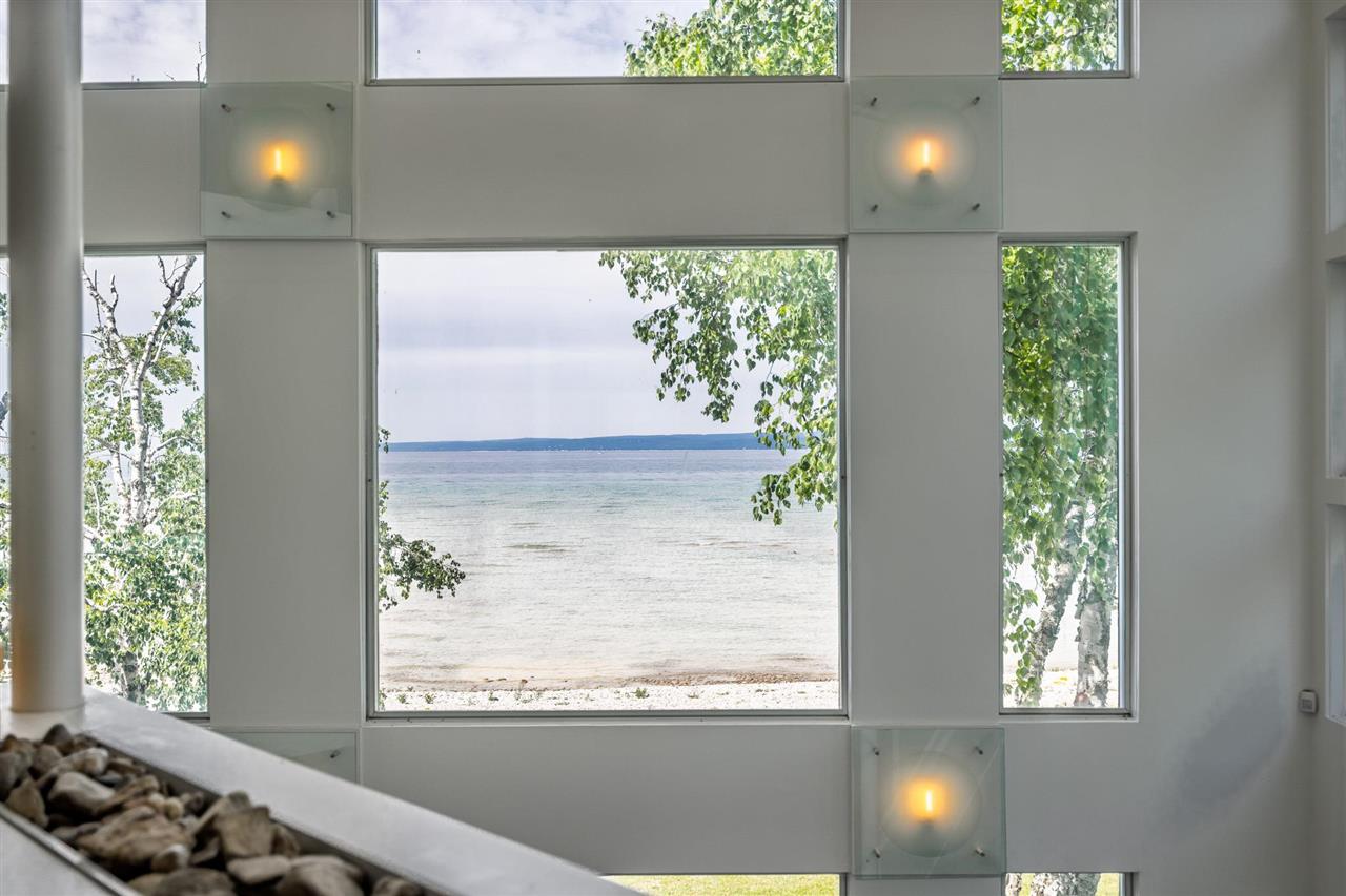 7857 Nine Mile Drive Charlevoix MI 49720