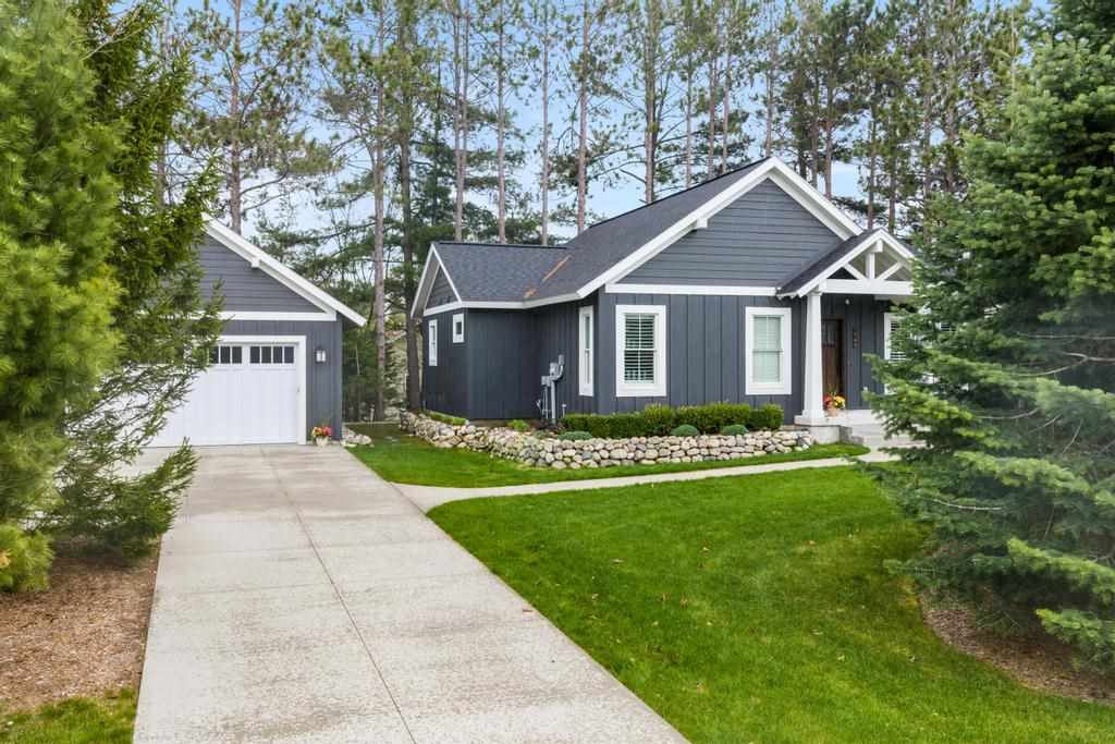 7563 Evergreen Ridge Drive Harbor Springs MI 49740