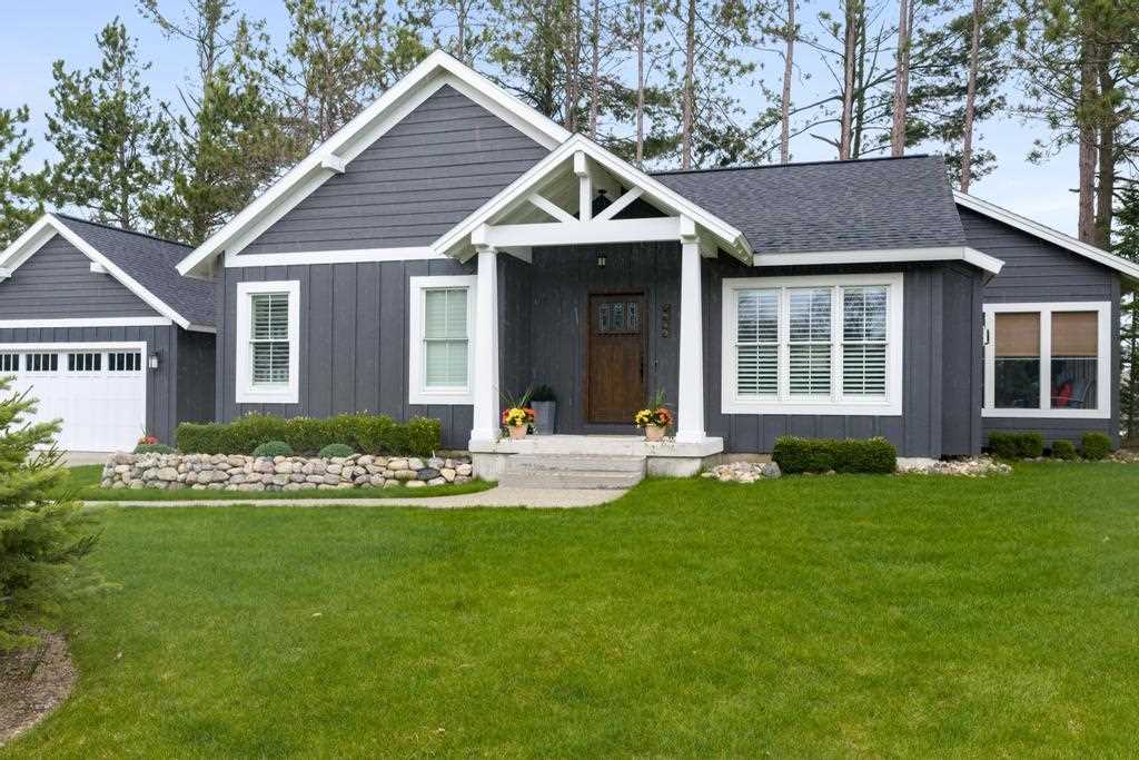 7563 Evergreen Ridge Drive Harbor Springs MI 49740