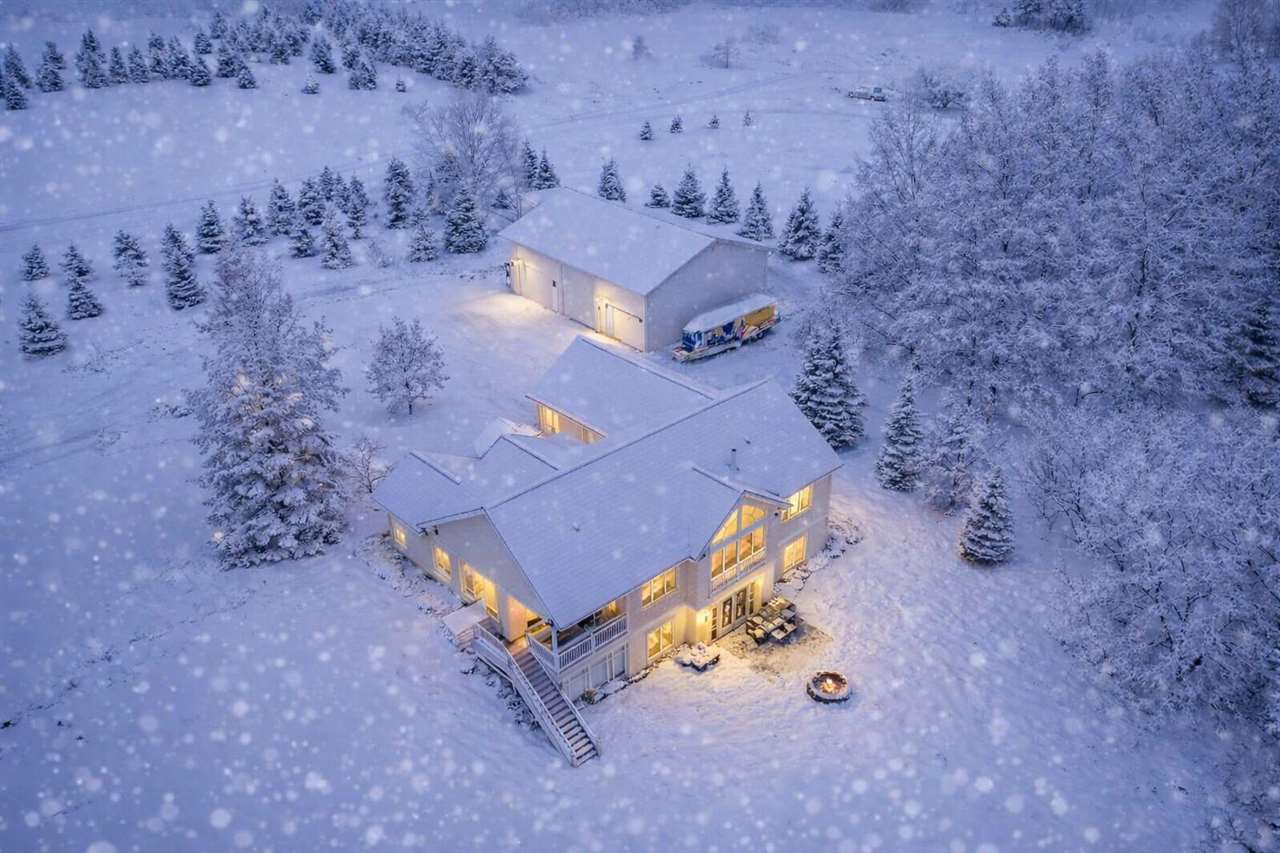 9030 Sugar Tree Charlevoix MI 49720