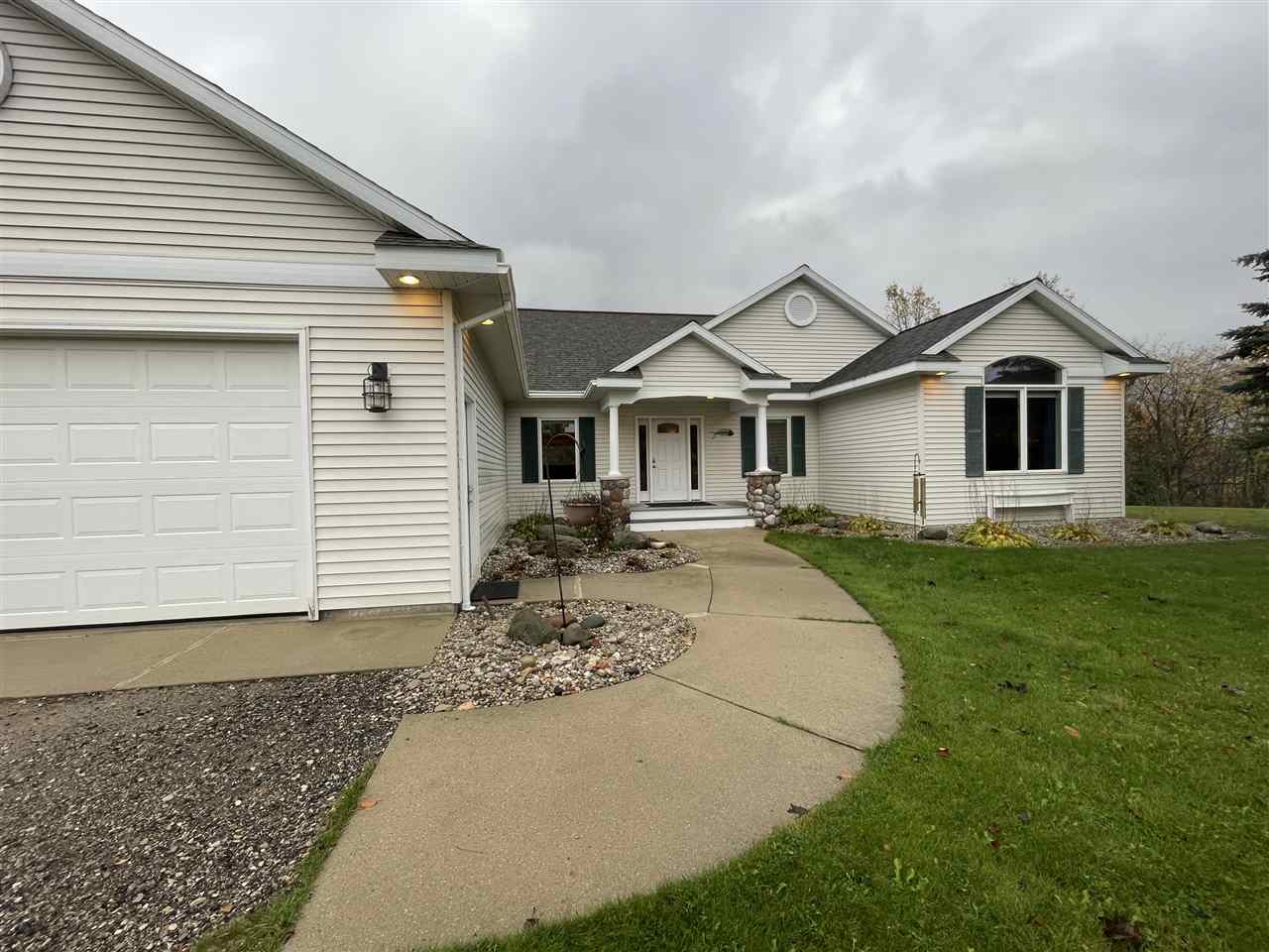 9030 Sugar Tree Charlevoix MI 49720