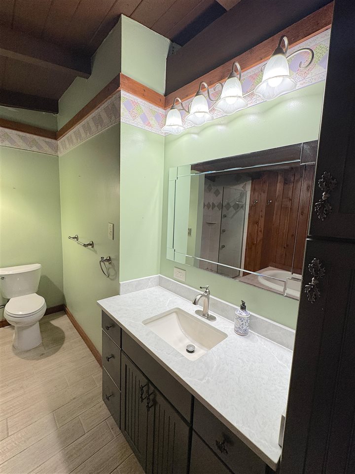 1178 Woodland Drive Petoskey MI 49770