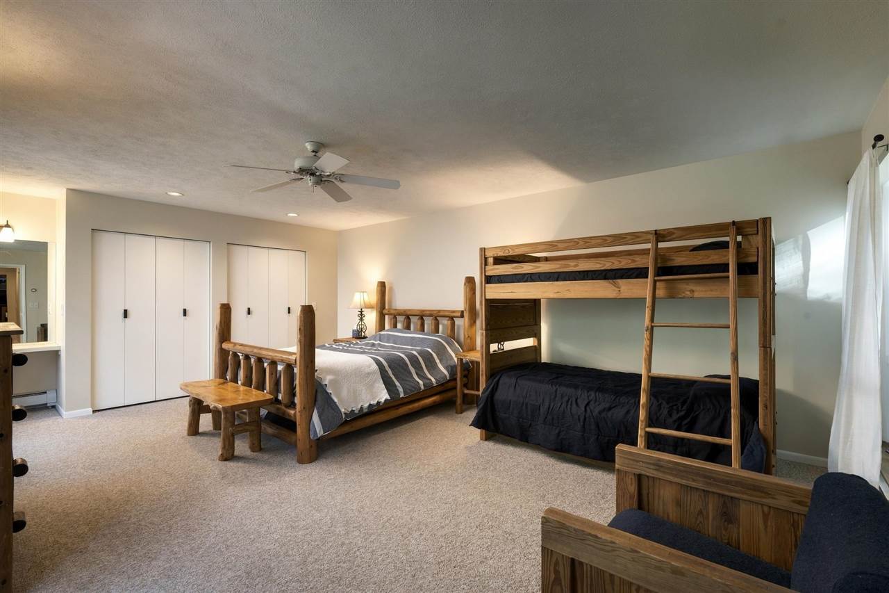 8292 Woodloft Trail Harbor Springs MI 49740