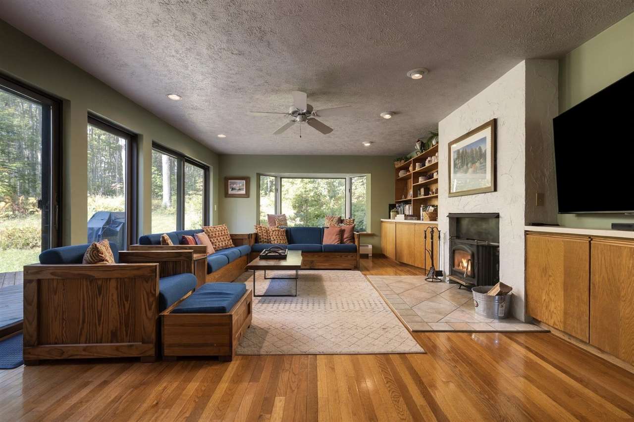 8292 Woodloft Trail Harbor Springs MI 49740