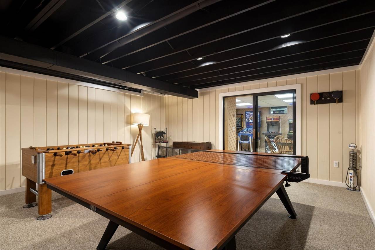8292 Woodloft Trail Harbor Springs MI 49740