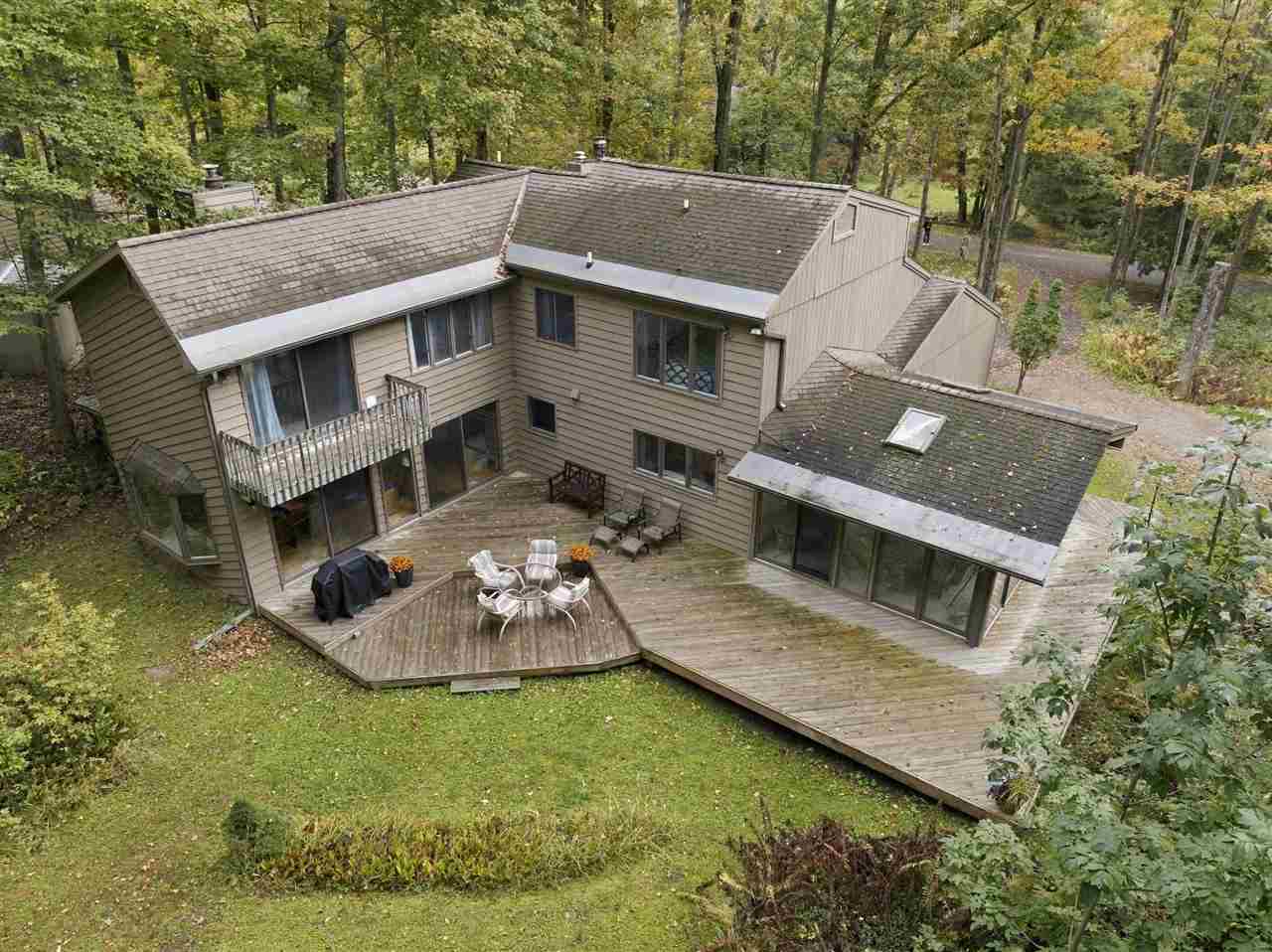 8292 Woodloft Trail Harbor Springs MI 49740