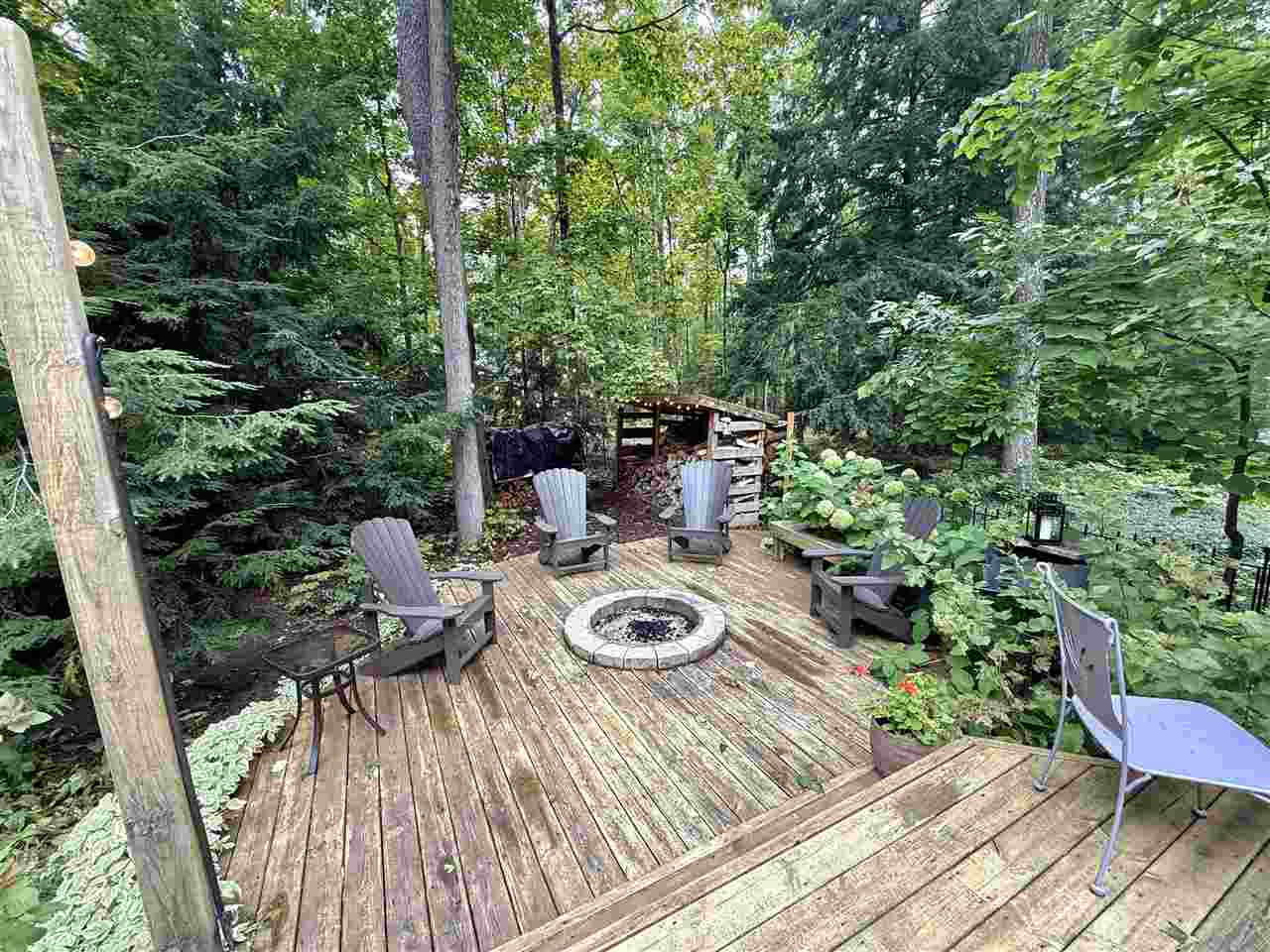 415 Winfield Harbor Springs MI 49740
