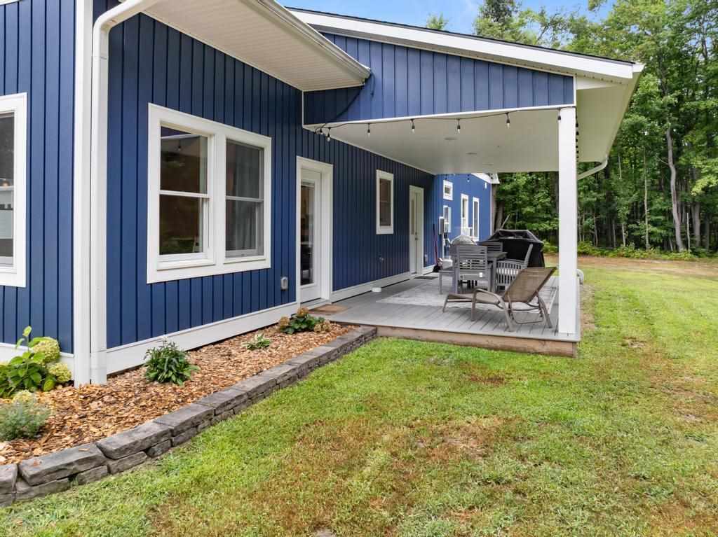 4402 W Stutsmanville Road Harbor Springs MI 49740
