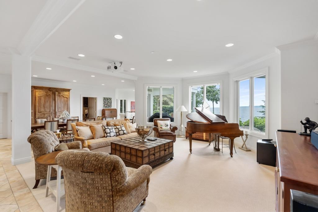6804 Preserve Drive Bay Harbor MI 49770