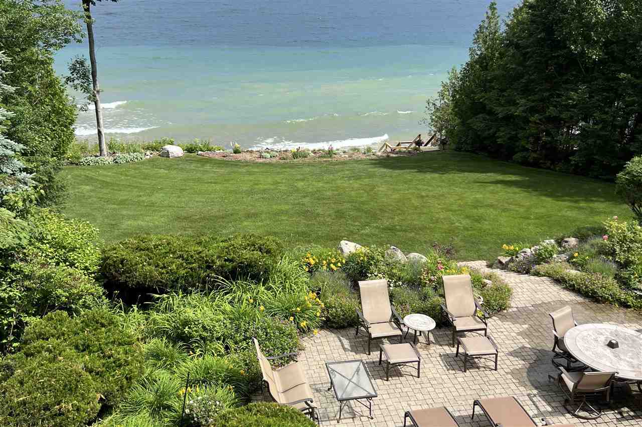 6804 Preserve Drive Bay Harbor MI 49770