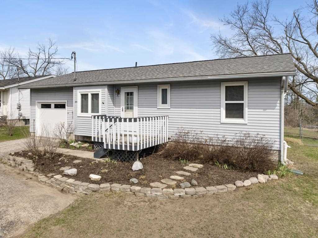 204 Winfield Avenue Petoskey MI 49770
