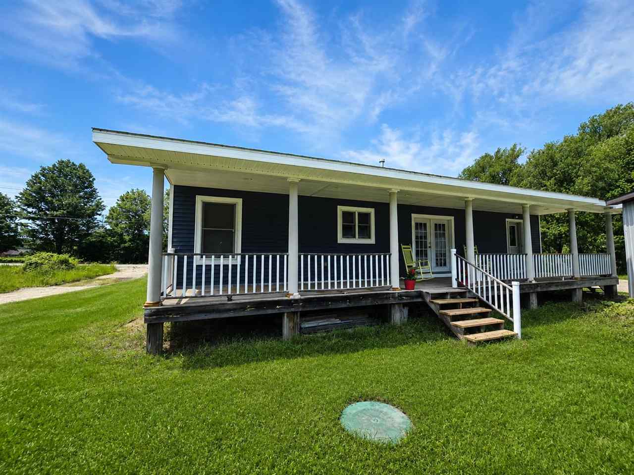 04180 Pops Road Charlevoix MI 49720