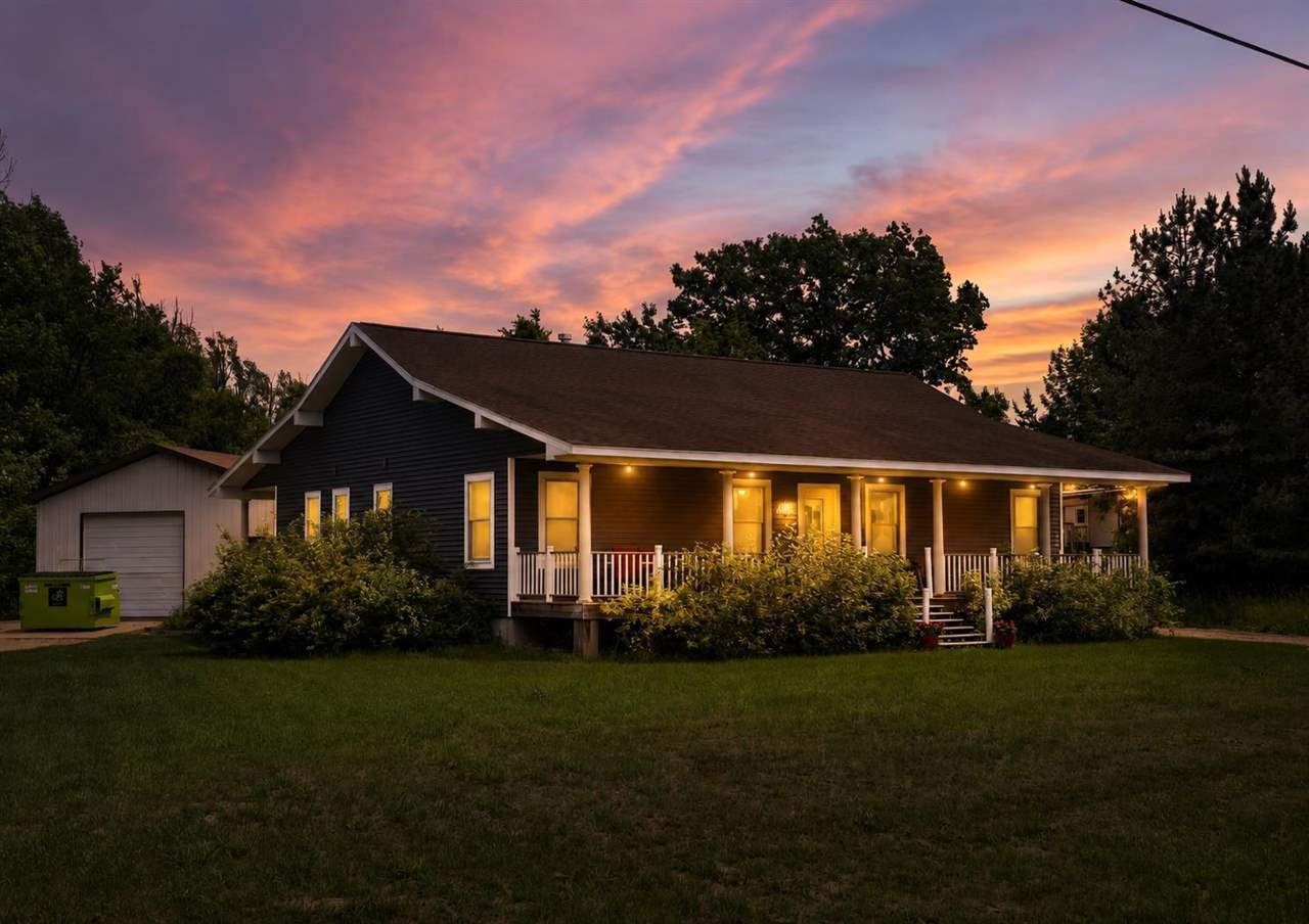 04180 Pops Road Charlevoix MI 49720