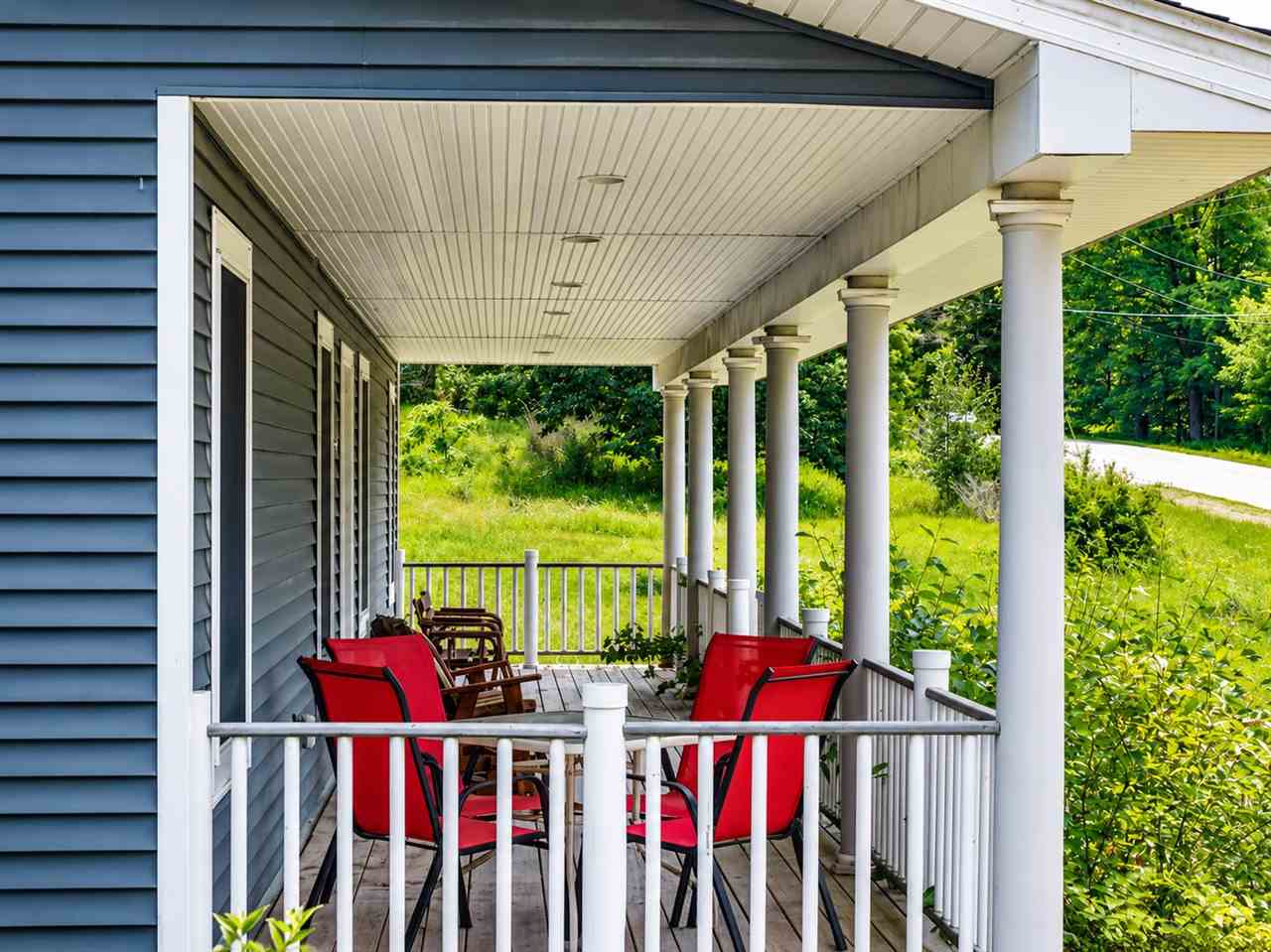 04180 Pops Road Charlevoix MI 49720