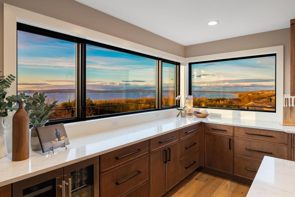 914 Country Lane Petoskey MI 49770