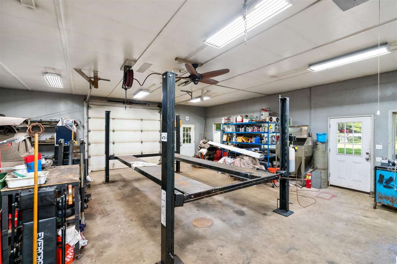 7555 E Mitchell Road Petoskey MI 49770