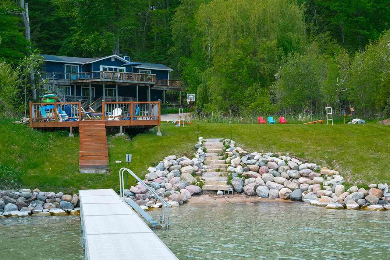 9865 SW Torch Lake Drive Rapid City MI 49676