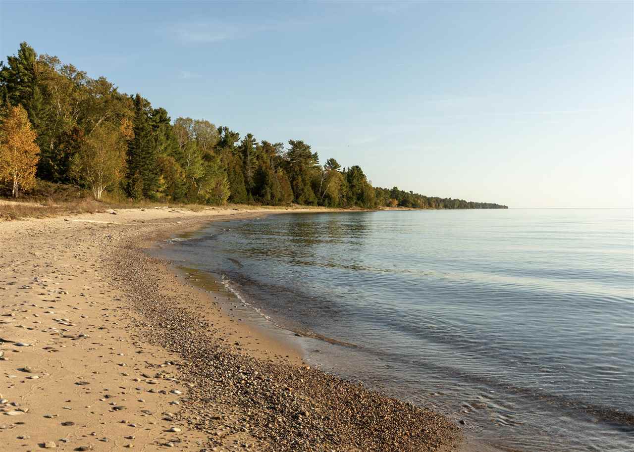 1515 Atkins Road Petoskey MI 49770