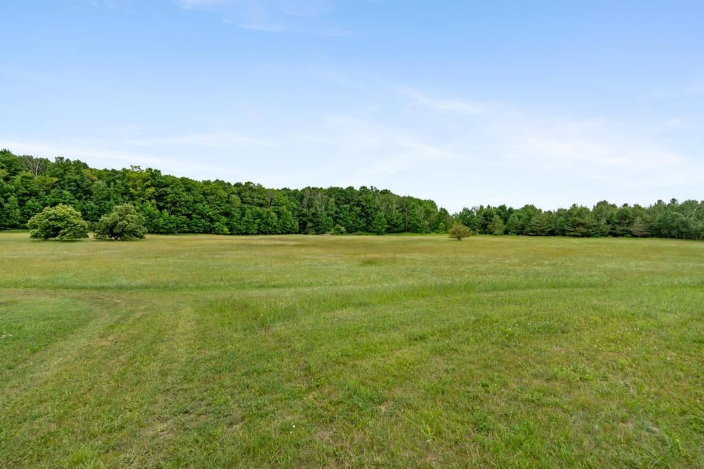 5613 Division Road Harbor Springs MI 49740