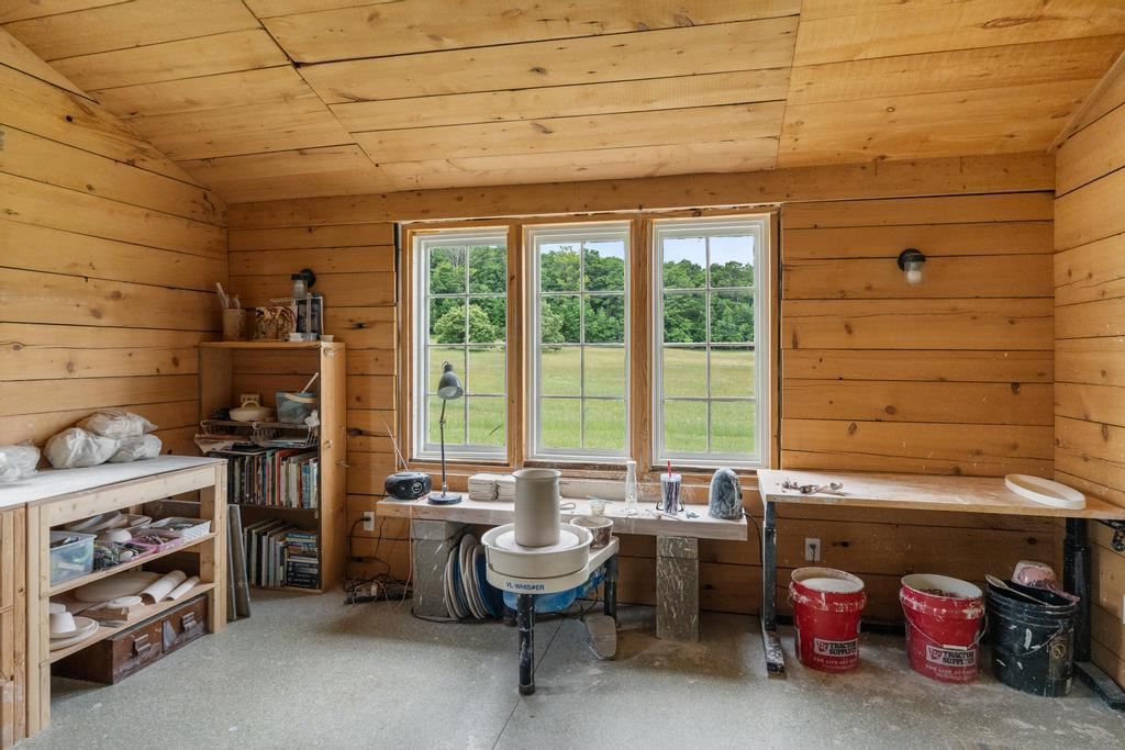 5613 Division Road Harbor Springs MI 49740