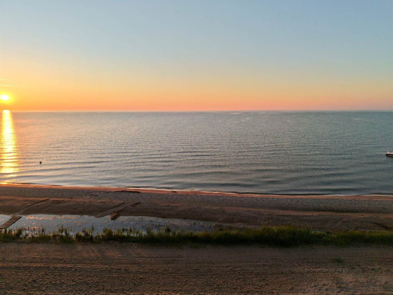 6124 Ridge Road Oscoda MI 48750