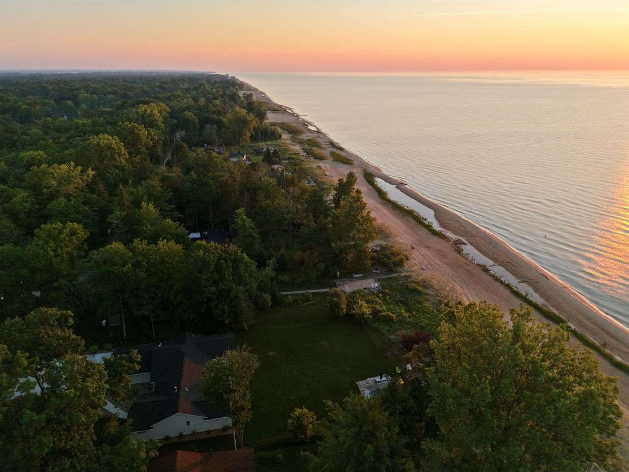 6124 Ridge Road Oscoda MI 48750