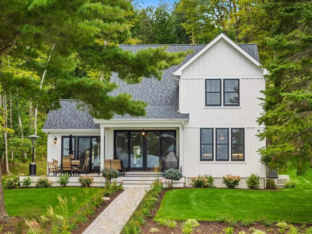 3370 Chula Vista Drive East Jordan MI 49727