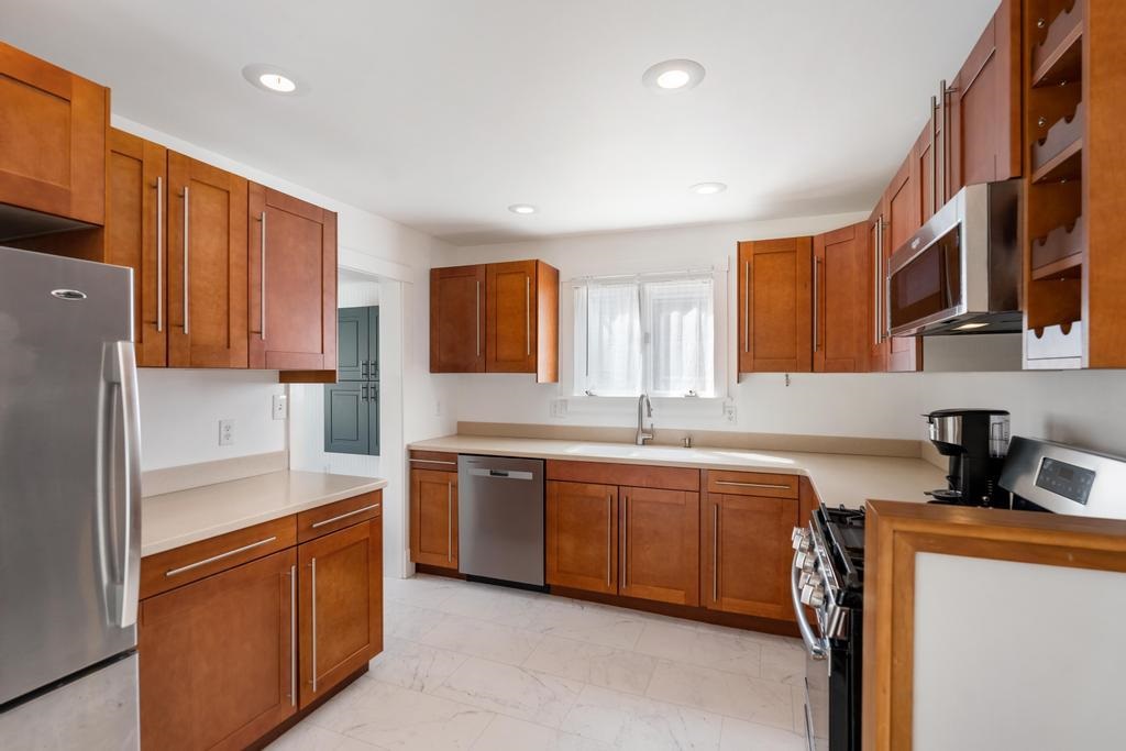 312 Grove Street Petoskey MI 49770