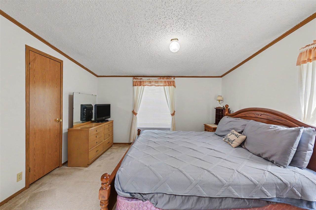 9080 Cedarhurst Drive Cheboygan MI 49721