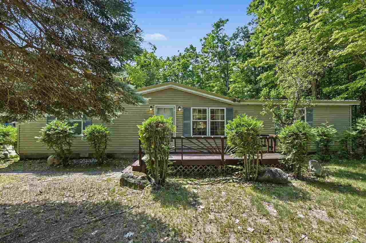 9080 Cedarhurst Drive Cheboygan MI 49721