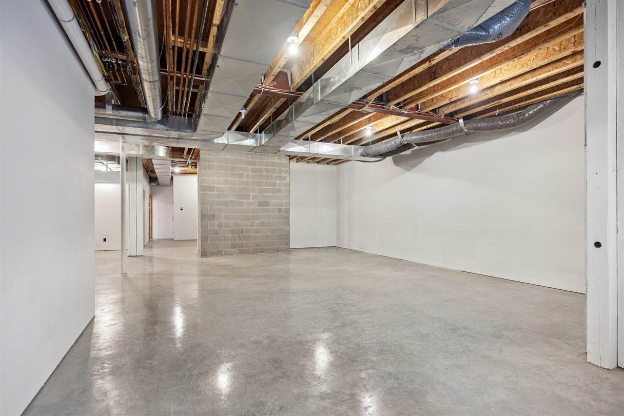 6166 Lake Grove Road Petoskey MI 49770