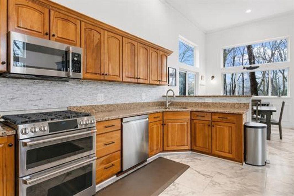 1101 Quaker Valley Drive Traverse City MI 49686