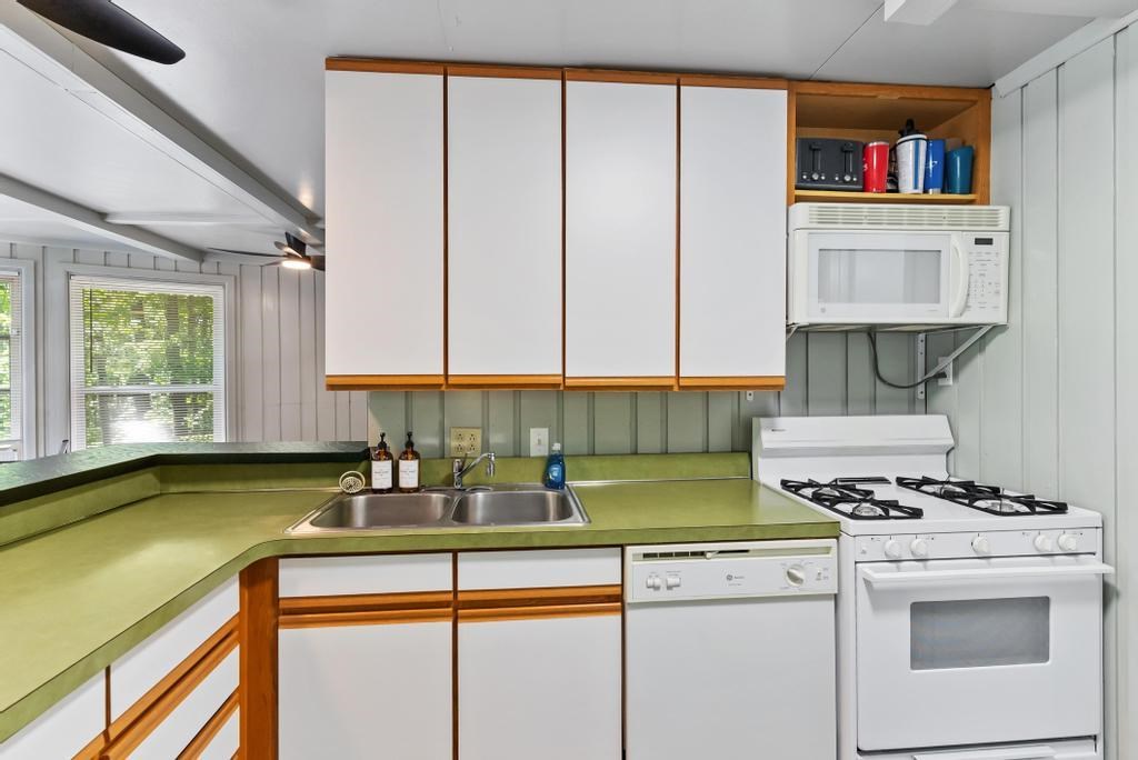 5341 Tyrol Lane Harbor Springs MI 49740