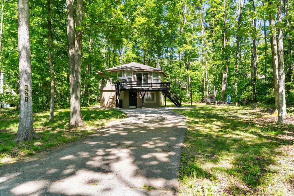 5341 Tyrol Lane Harbor Springs MI 49740