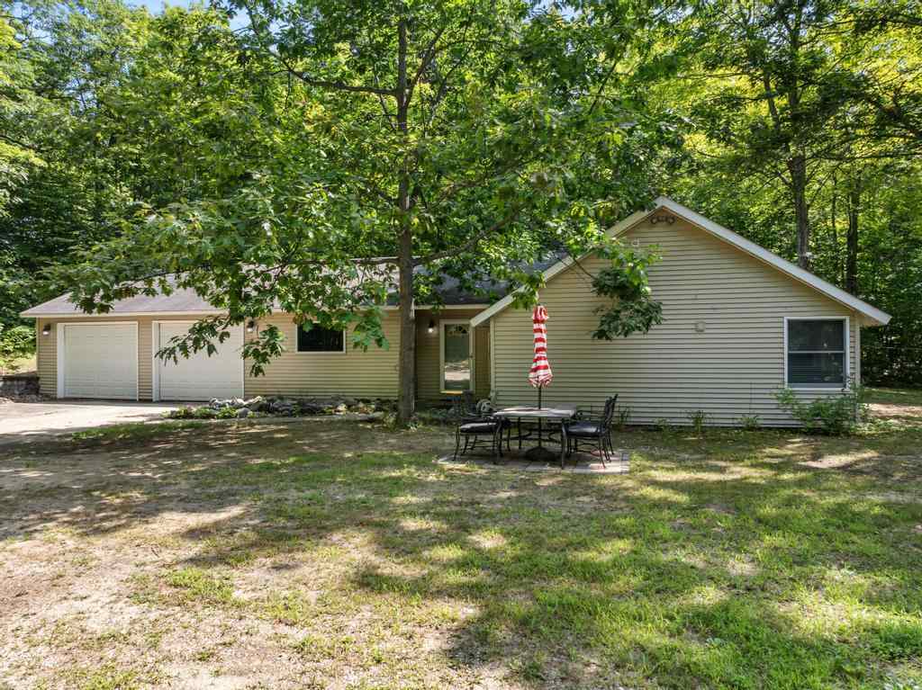 8970 Paradise Trail Carp Lake MI 49718
