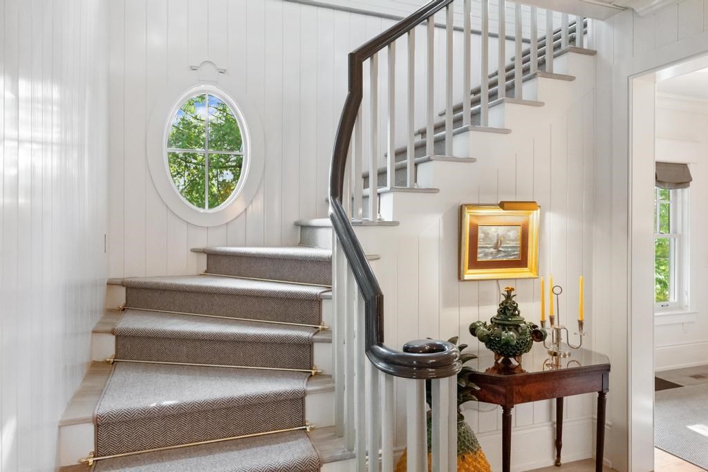 582 E Main Street Harbor Springs MI 49740