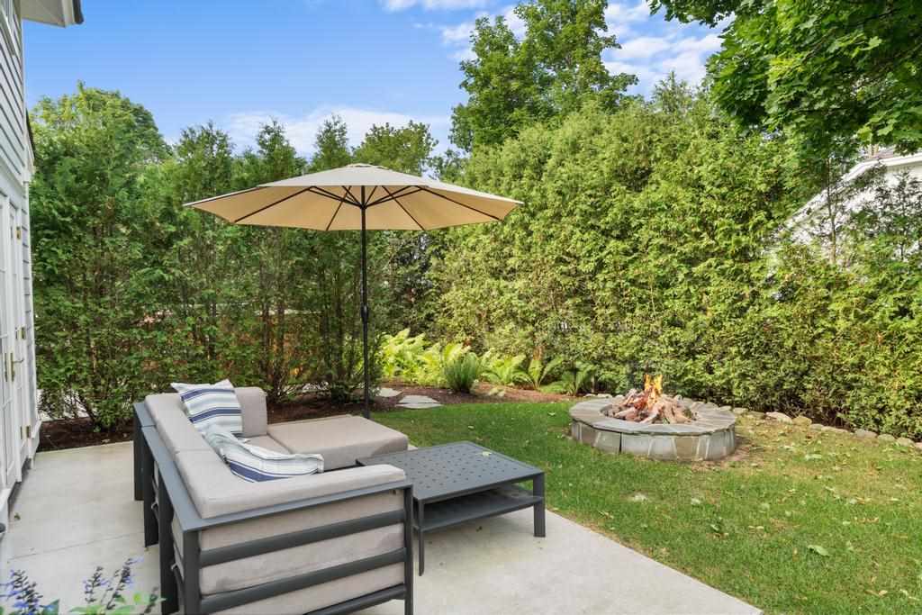 582 E Main Street Harbor Springs MI 49740