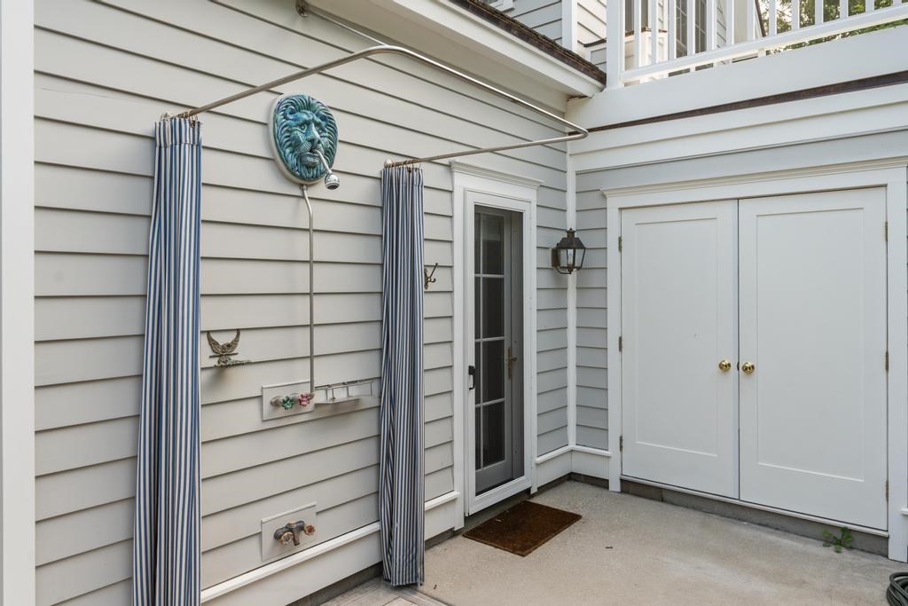 582 E Main Street Harbor Springs MI 49740
