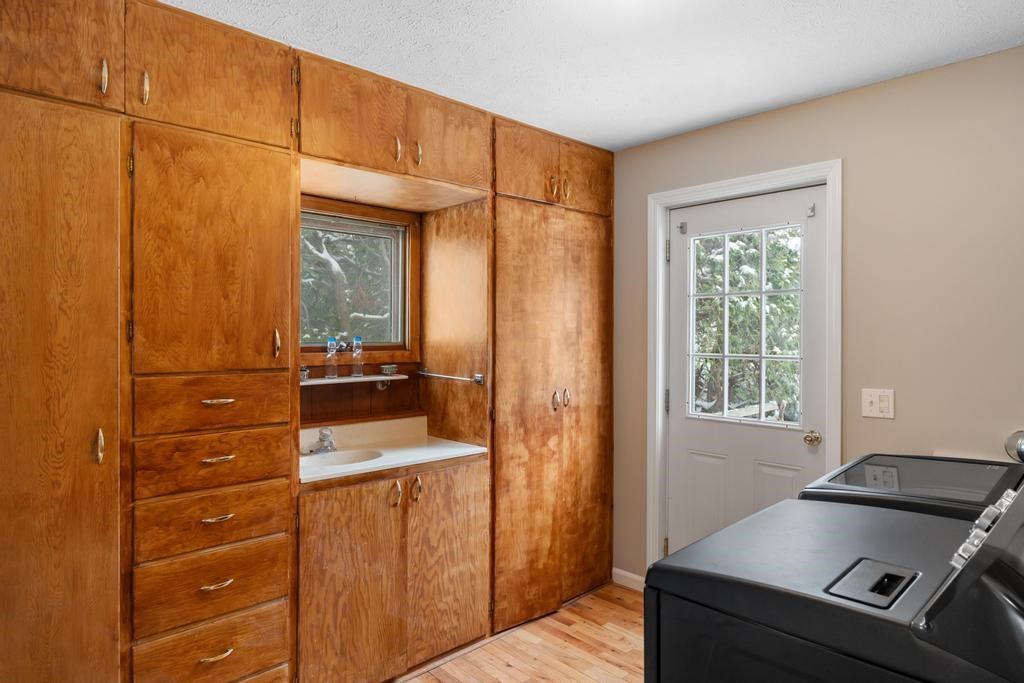 1119 E Mitchell Street Petoskey MI 49770