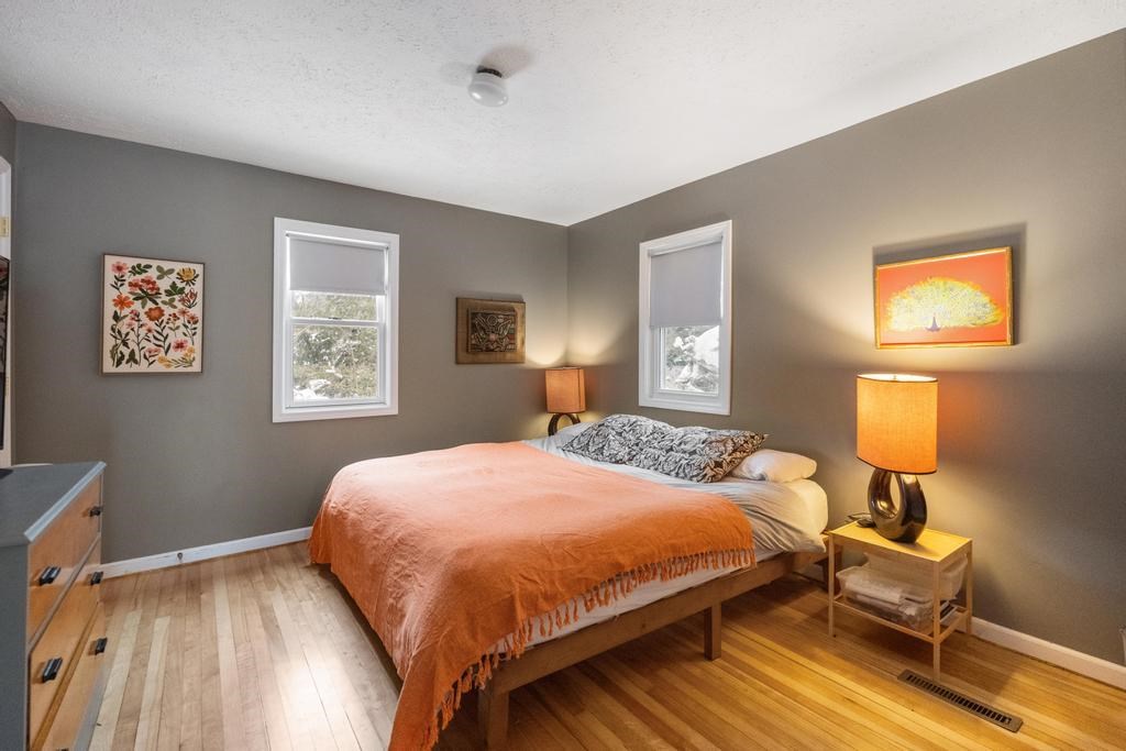 1119 E Mitchell Street Petoskey MI 49770