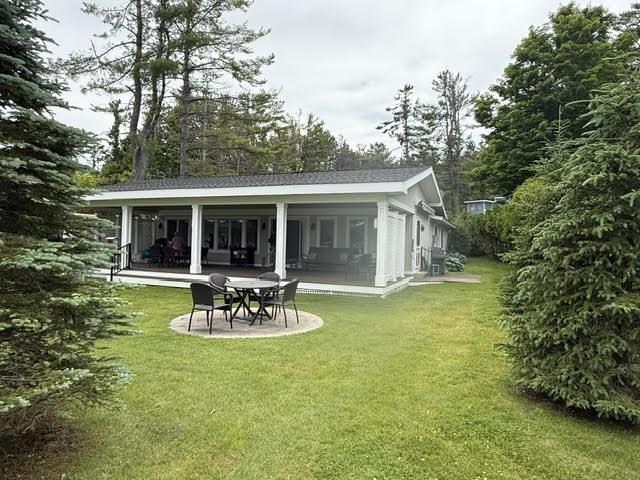 8630 Curtis Lane Petoskey MI 49770